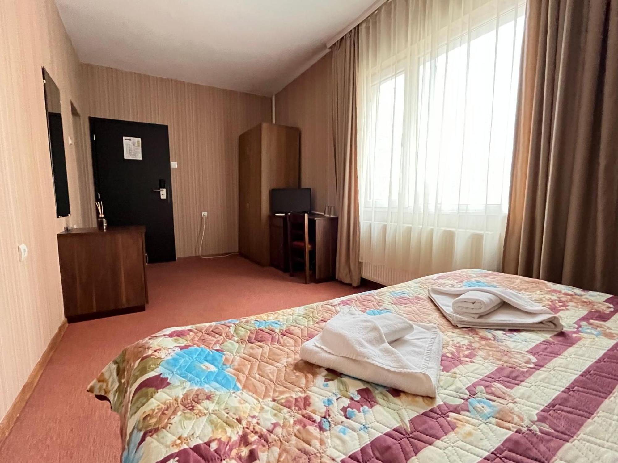 Park Hotel Ivailo เวลีคอเทอร์โนโว ห้อง รูปภาพ